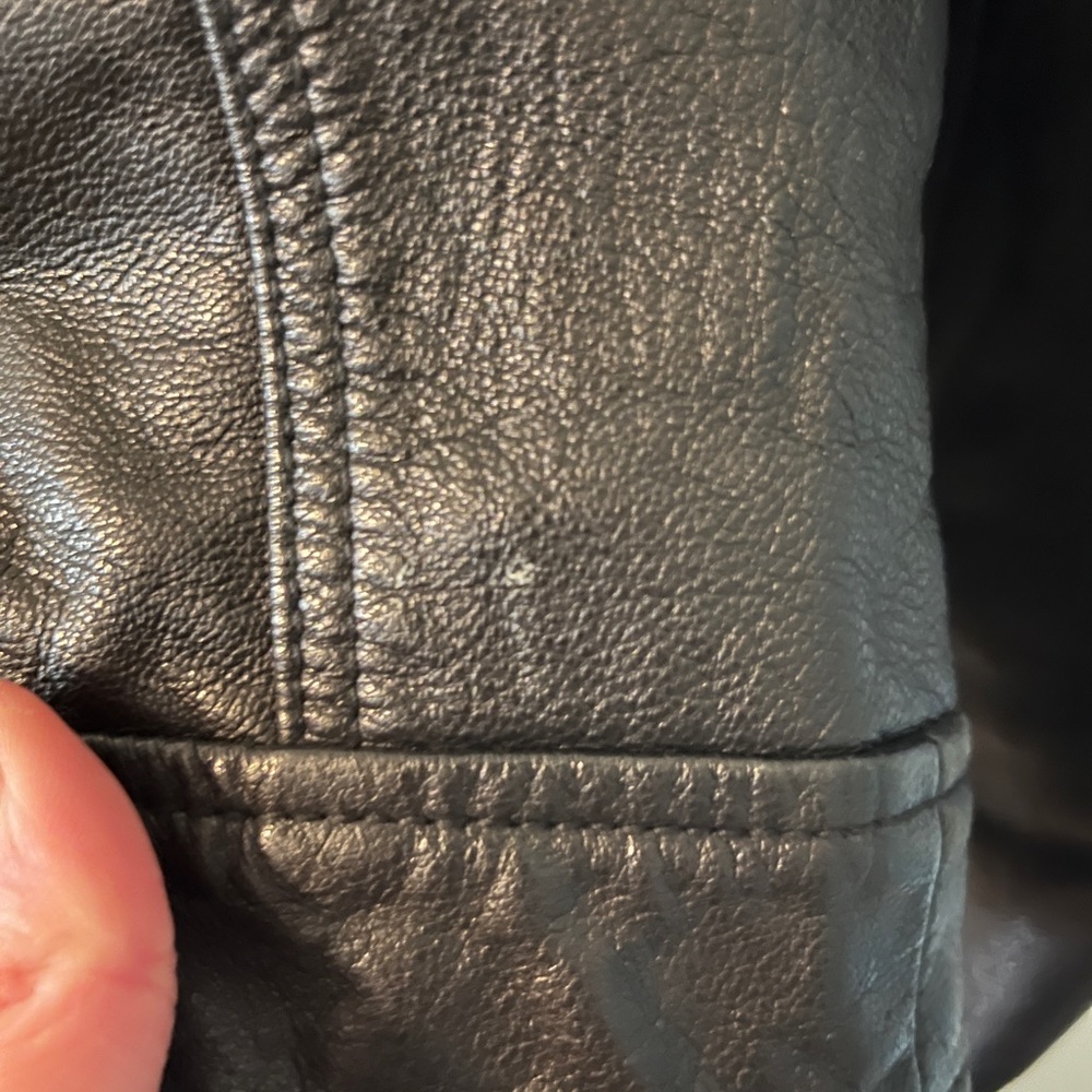Leather motorcycle jacket - Picture 7 of 9
